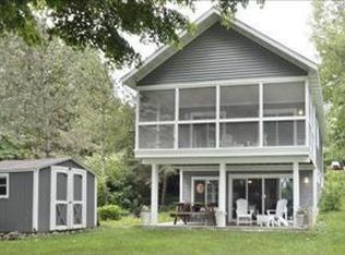3743 Mac Dougal St, Gobles, MI 49055