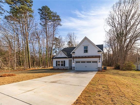 3rd image of 2130 E Holly Grove Rd #1028