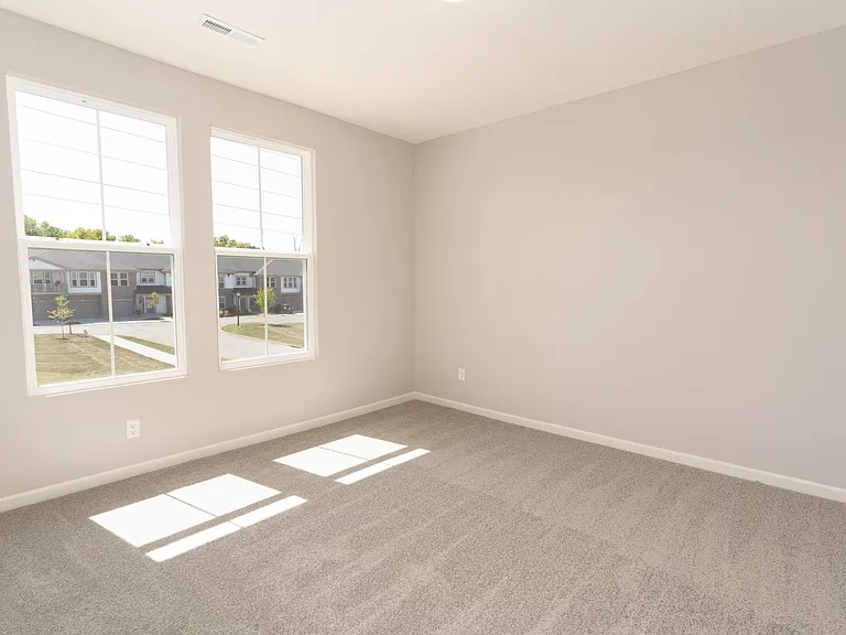 1369 Retriever Way #1B — Photo 17