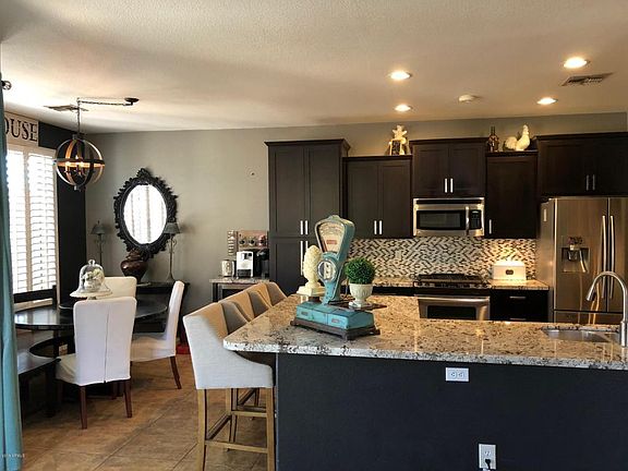 5th image of 1435 W Crane Dr