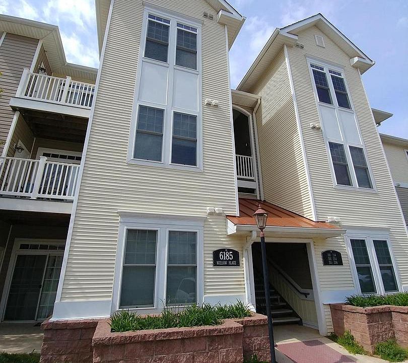 1st image of 6185 Willow Pl APT 304