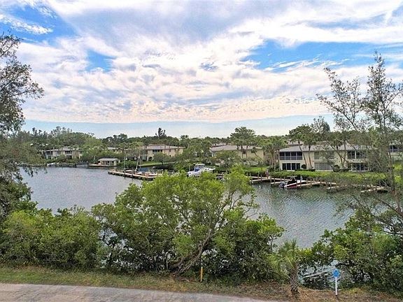 2nd image of 6860 Longboat Dr S