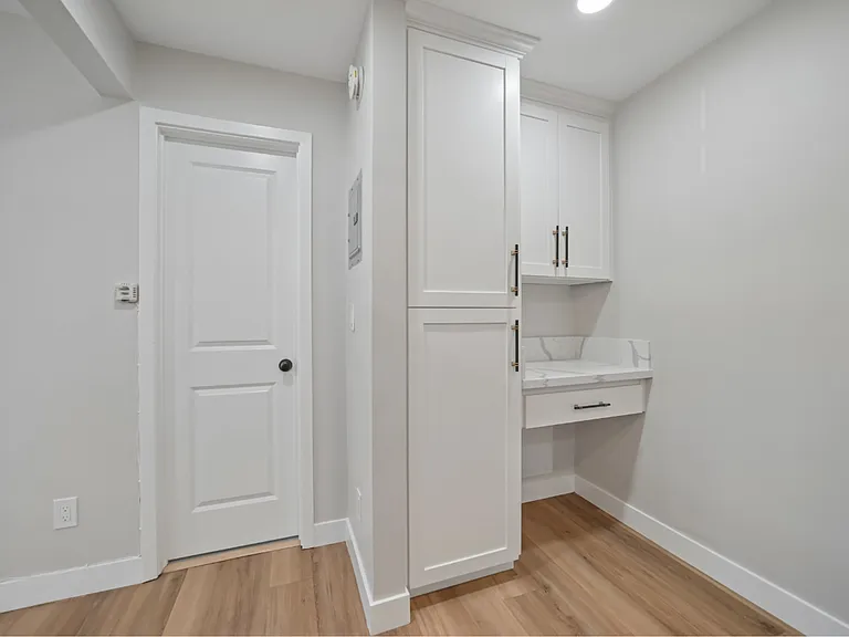 14420 Vista Real Apts — Photo 32