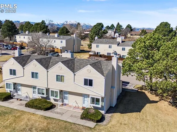 3266 Vail Pass Dr, Colorado Springs, CO 80917