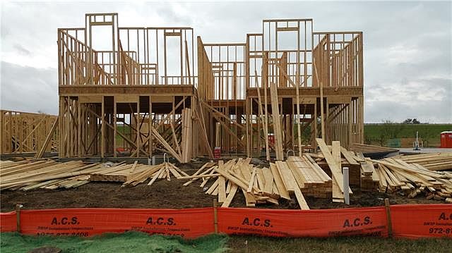1st image of 807 Jamie Dr