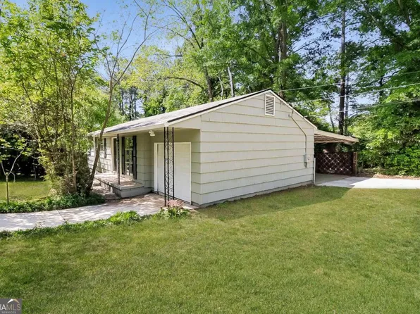 5889 Baywood Ln, Riverdale, GA 30296