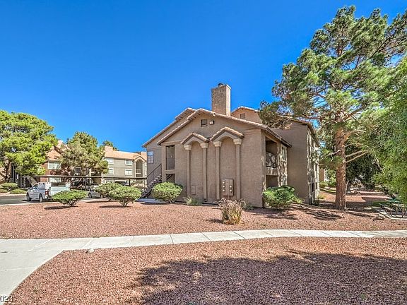 4th image of 2750 S Durango Dr APT 1088