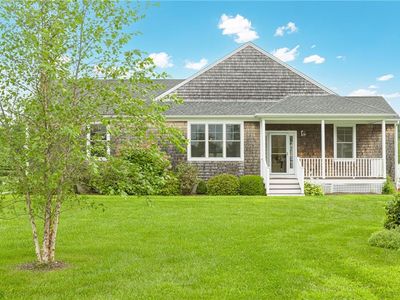 89 Osprey Ct, Middletown, RI, 02842