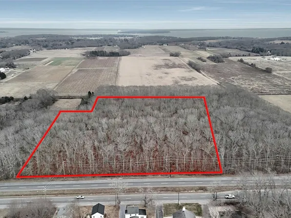 15690 County Road 48, Cutchogue, NY 11935