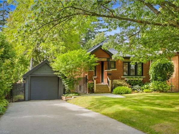 960 Shadeland Ave, Burlington, ON L7T 2M5