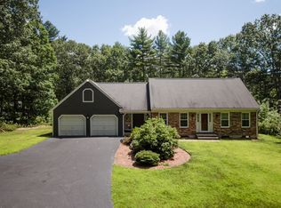 5 Ministerial Br, Bedford, NH 03110
