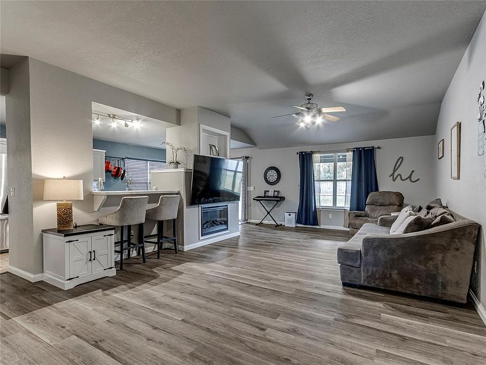 10808 Ohara Ln, Midwest City, OK 73130 | MLS #1242195 | Zillow
