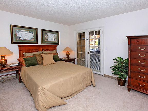5th image of 1434 E Hacienda Ave APT B