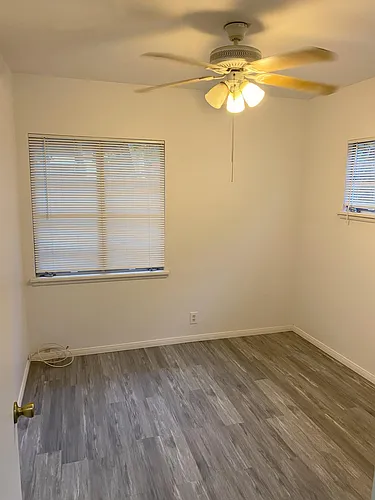 56 N Parkwood Ave #1 Photo 1