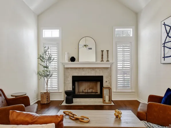 67 Oakwell Farms, San Antonio, TX 78218