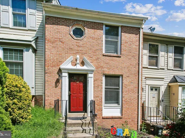 5071 9th St S, Arlington, VA 22204