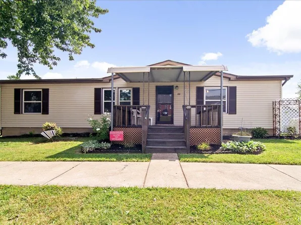44 N Sharp St, Poseyville, IN 47633