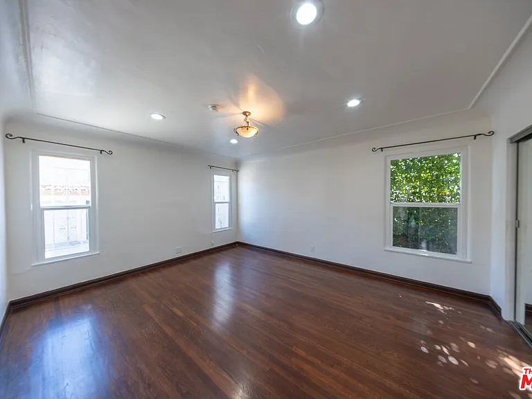 8230 Blackburn Ave #1 — Photo 12