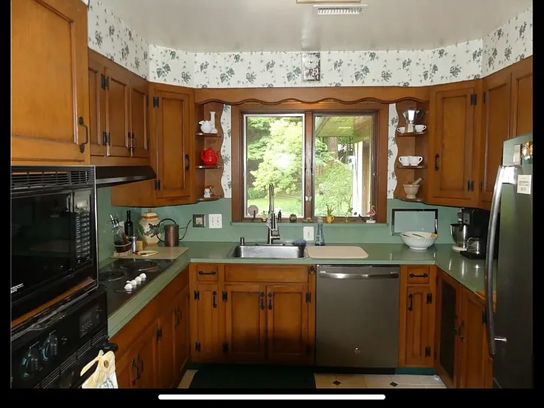 110 Marvin Pkwy — Photo 8