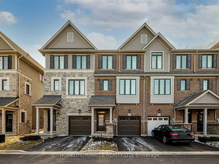 16 Hibiscus Ln — Photo 1