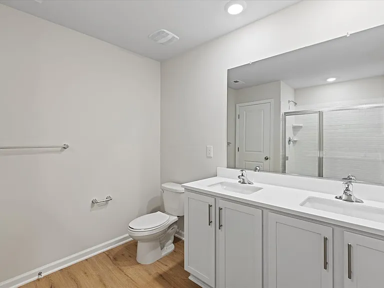 113 Malibu Dr — Photo 24