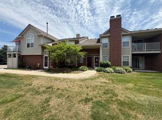 16562 Covington Dr, Clinton Township, MI 48038