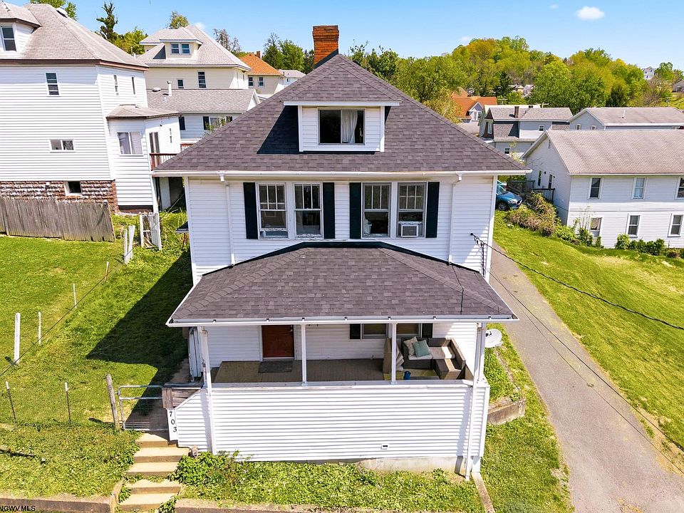1st image of 703 Dayton St