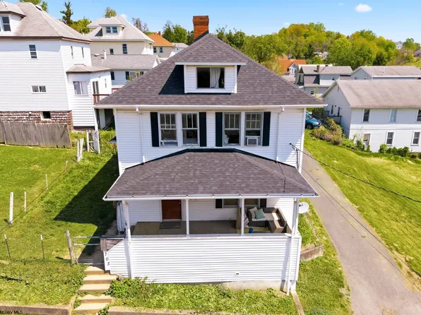 703 Dayton St, Morgantown, WV 26505