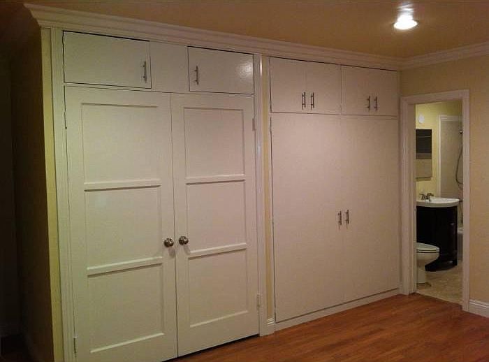 Murphy Bed & Closets