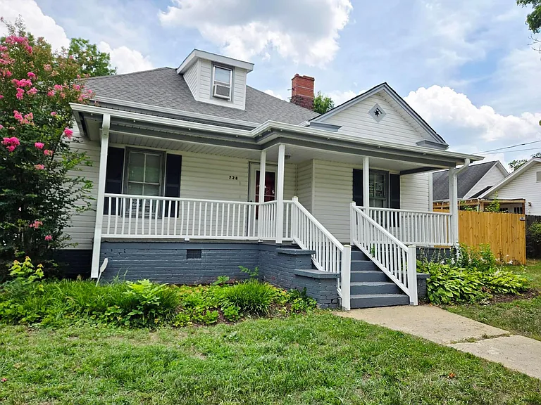 728 Tucker St — Photo 15