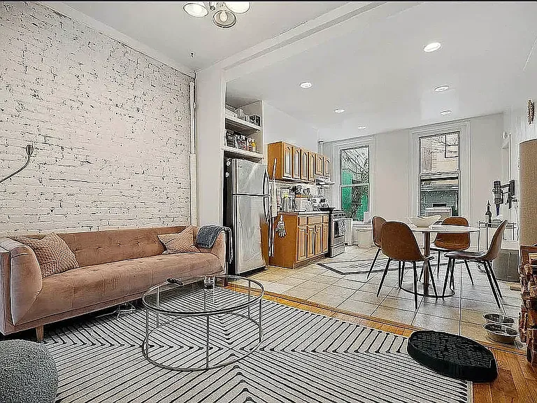 288 McGuinness Blvd #1 — Photo 1