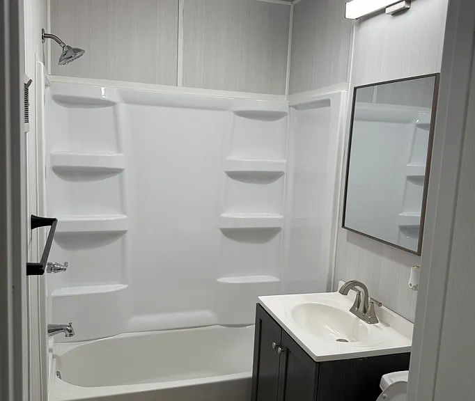 2611 W Highland Ave — Photo 8