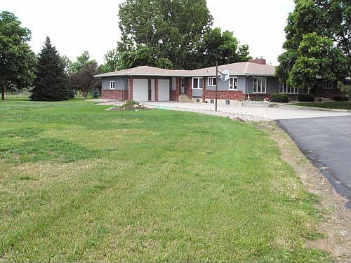 NW view with garage