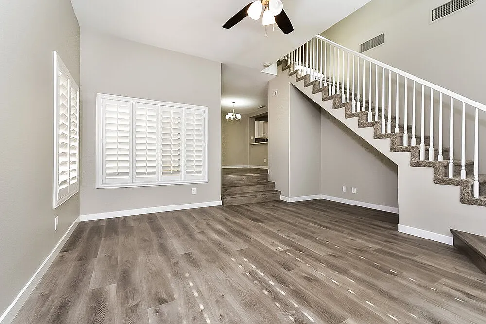 3 bed, 2.5 bath, 1437 sqft, $2,025 — Photo 4
