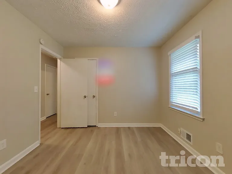 167 Hardy Cir — Photo 9