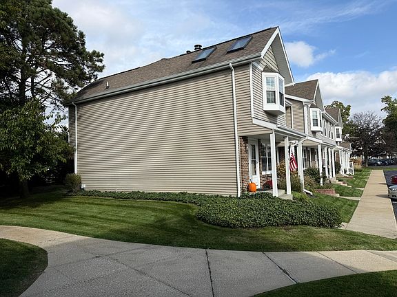 5th image of 8034 Wimbledon Dr