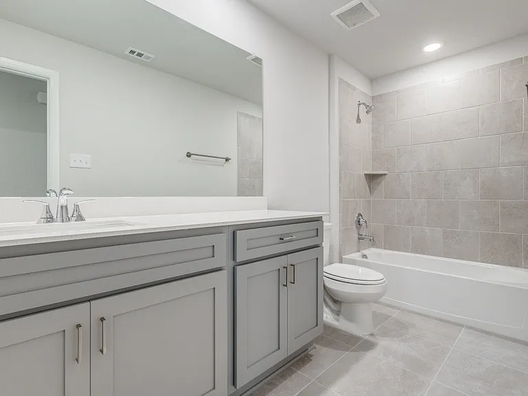 728 Amenduni Ln — Photo 12