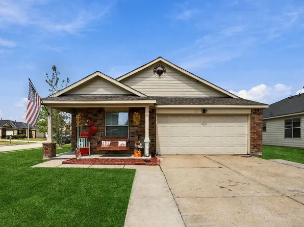 5211 Ginseng Dr, Baytown, TX 77521