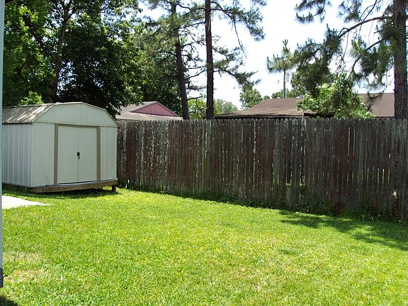 4th image of 1312 Bay Hill Blvd #B
