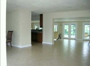 850 SW 5th St, Boca Raton, FL 33486