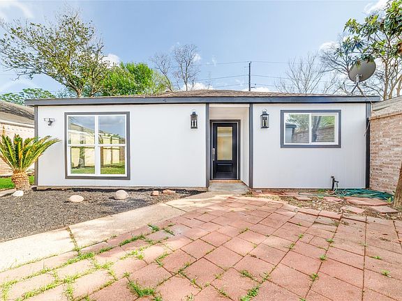 4th image of 16127 Ridgegreen Dr