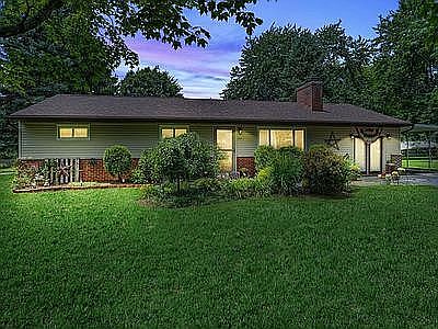 1st image of 2547 Vayview Dr