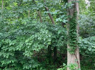 Wilt Rd, Charles town, WV 25414