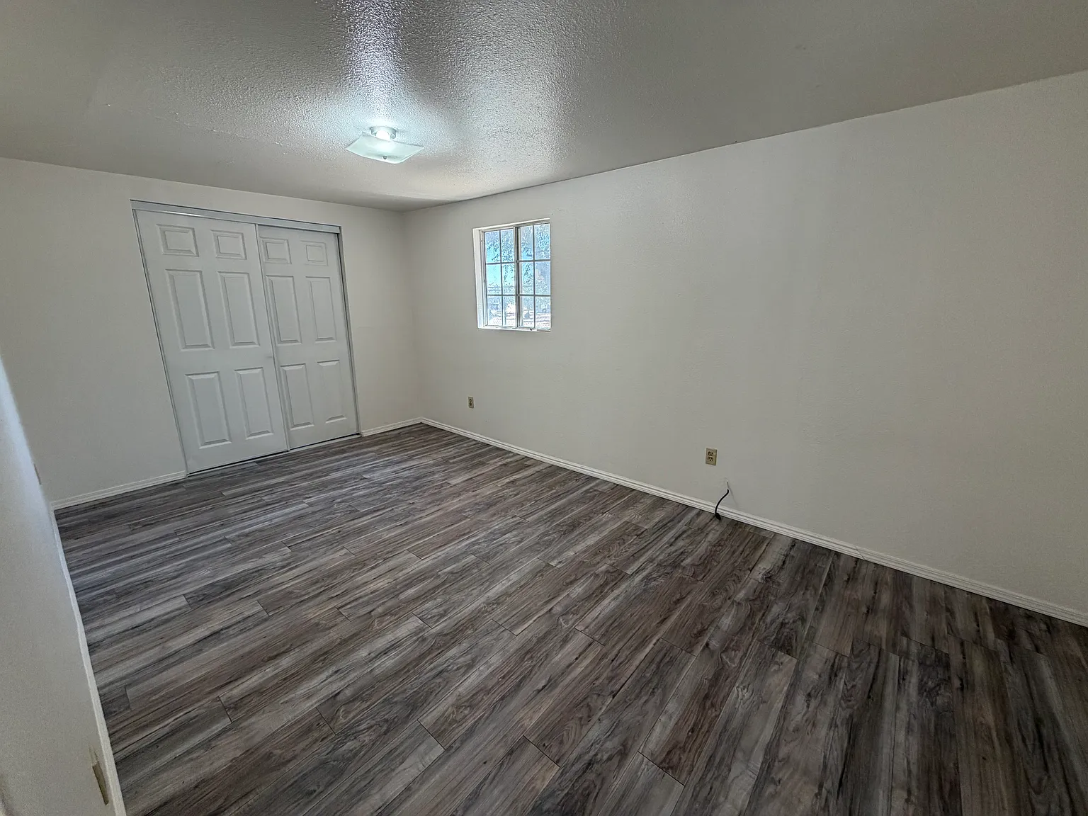 1 bed, 700 sqft, $1,500 — Photo 4