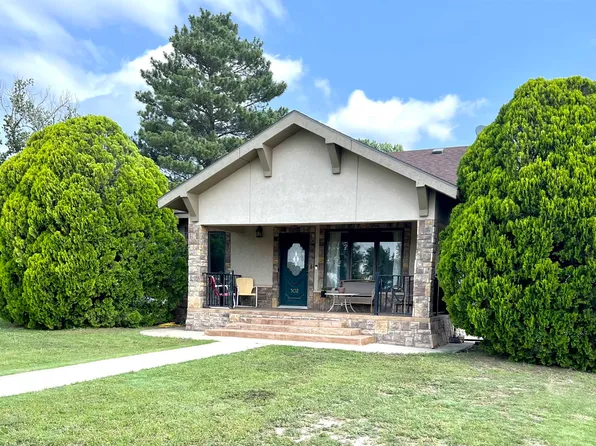 502 E Madison Ave, Hooker, OK 73945