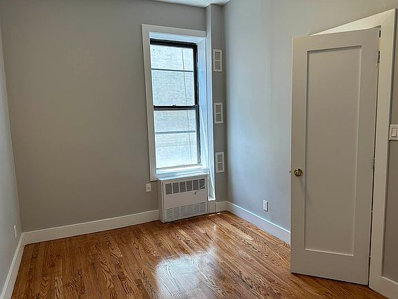 5th image of 102 E 116th St #4