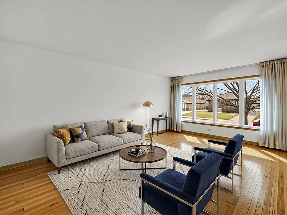 2nd image of 10016 Estelle Dr