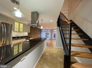 457 N St SW #4, Washington, DC 20024