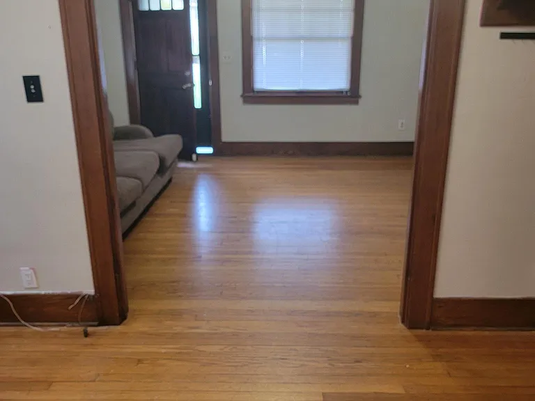 2822 N Hudson Ave — Photo 5