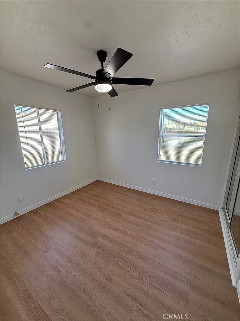 2 bed, 965 sqft, $3,750 — Photo 4